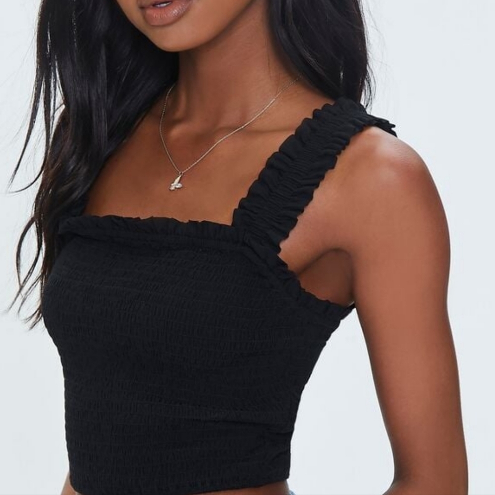 cropped black top